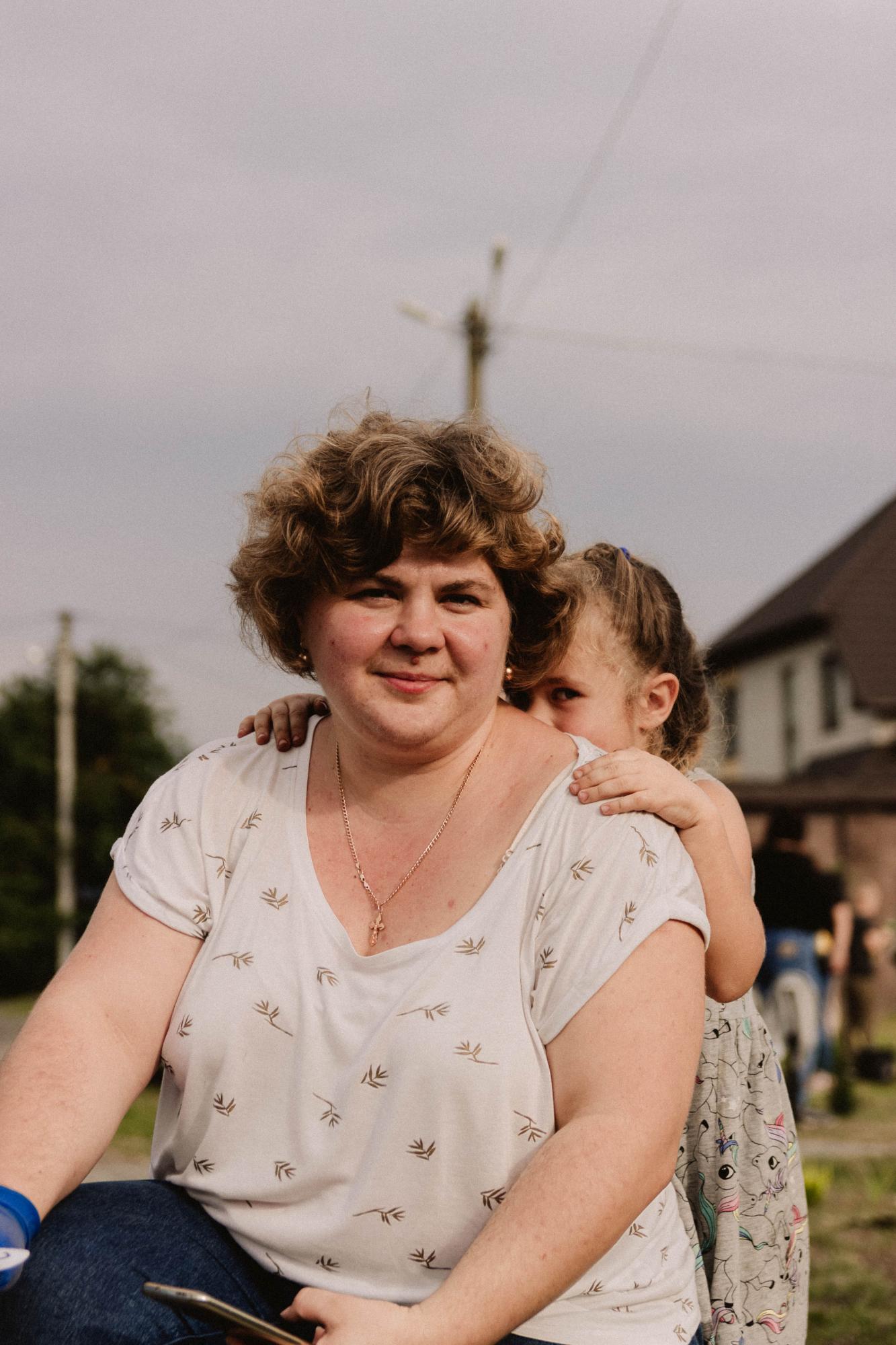 "Життя набуває сенсу". Як на Волині за допомогою культури і традицій адаптовують переселенців